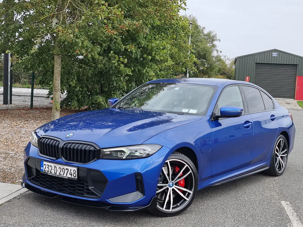 BMW 3-Series Saloon, Petrol Plug-in Hybrid, 2023, Blue