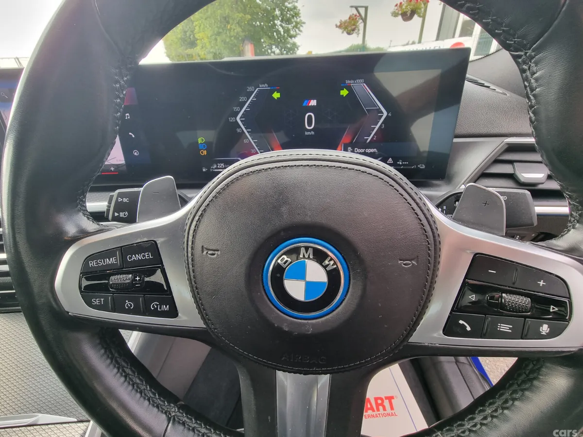 BMW 3-Series Saloon, Petrol Plug-in Hybrid, 2023, Blue