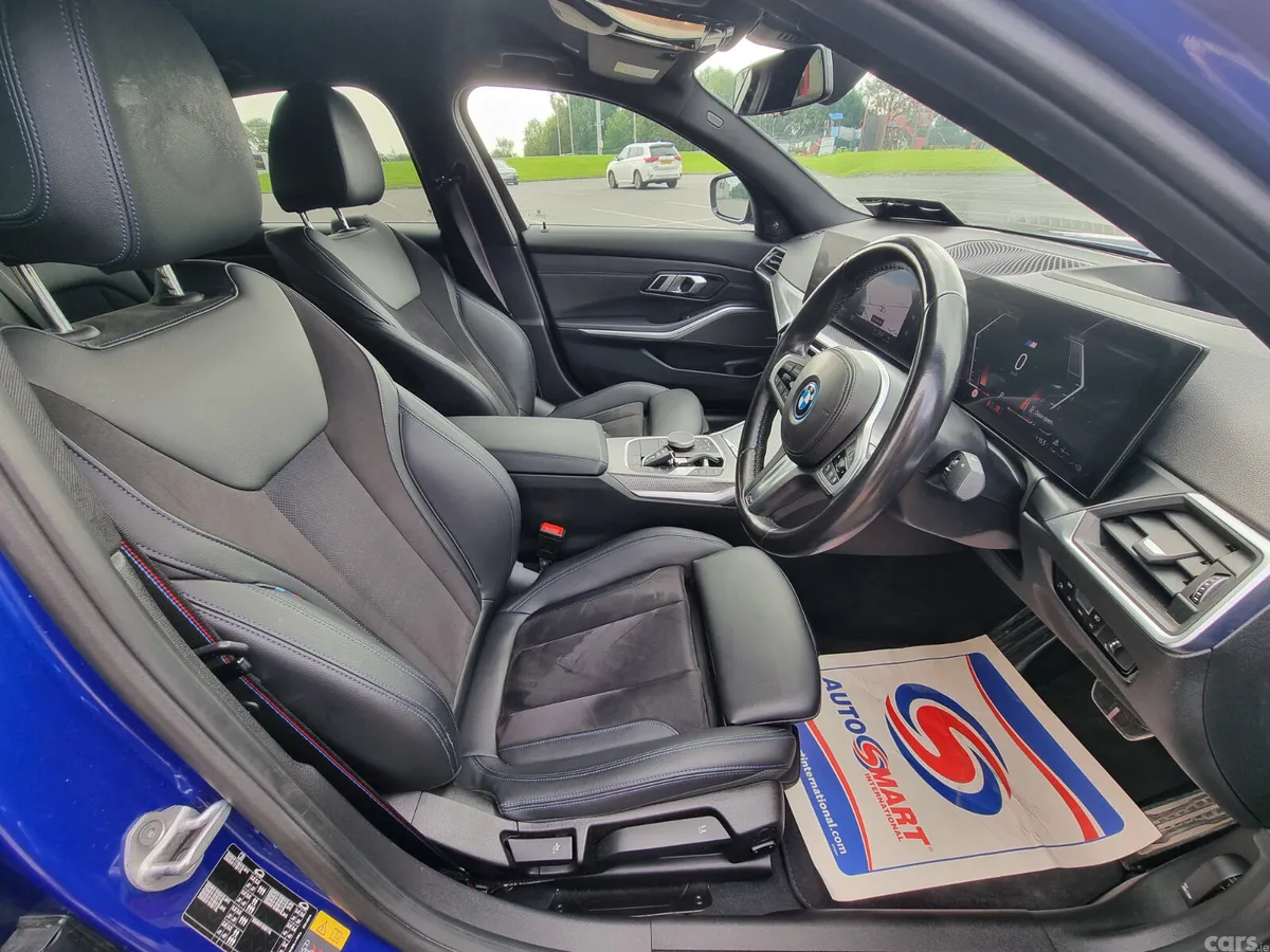 BMW 3-Series Saloon, Petrol Plug-in Hybrid, 2023, Blue