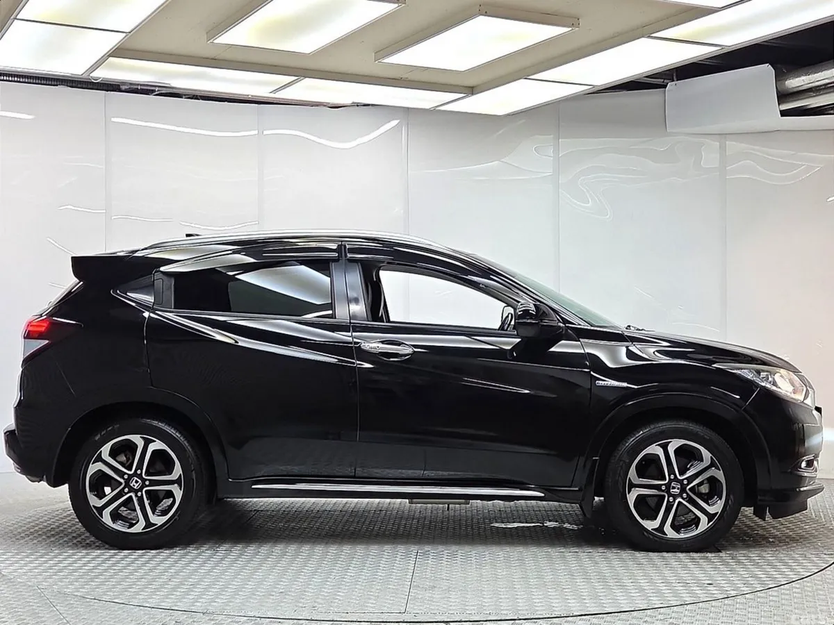 Honda Vezel SUV, Petrol Hybrid, 2018, Black