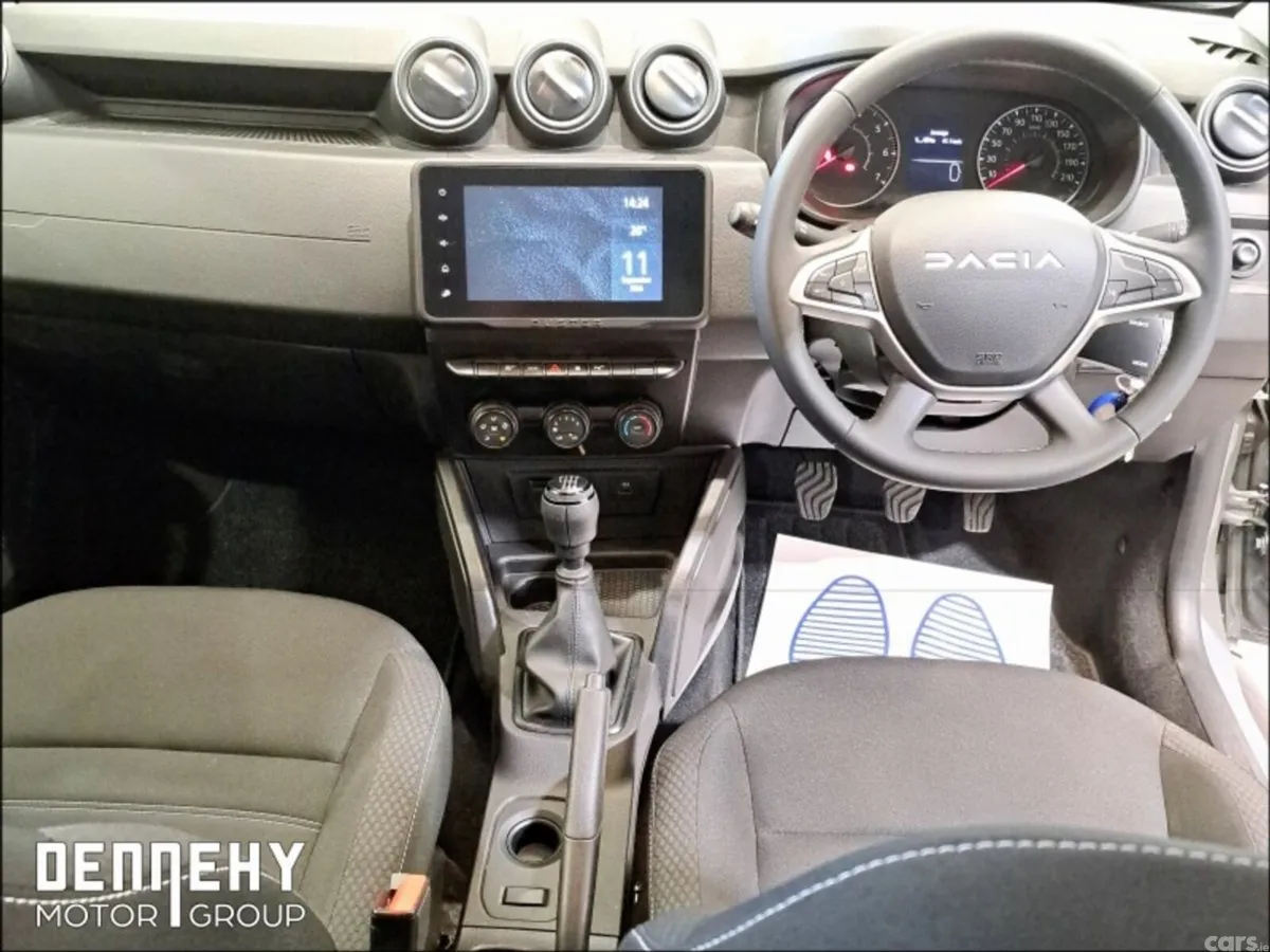 Dacia Duster SUV, Diesel, 2024, Grey