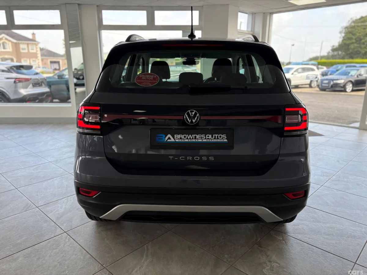 Volkswagen T-Cross SUV, Petrol, 2023, Grey