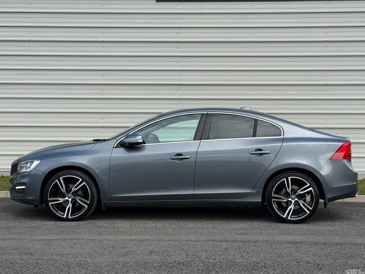 Volvo S60 Saloon, Diesel, 2018, Grey