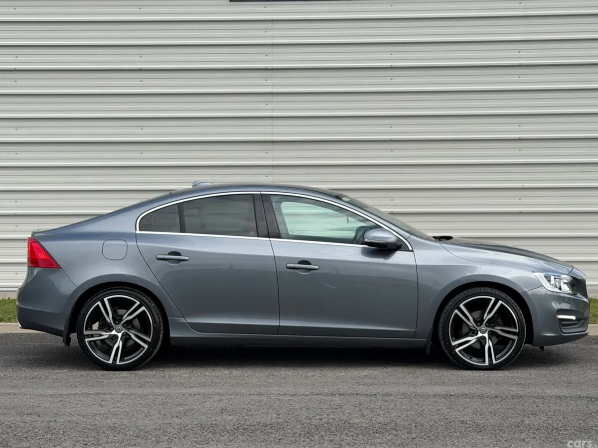 Volvo S60 Saloon, Diesel, 2018, Grey
