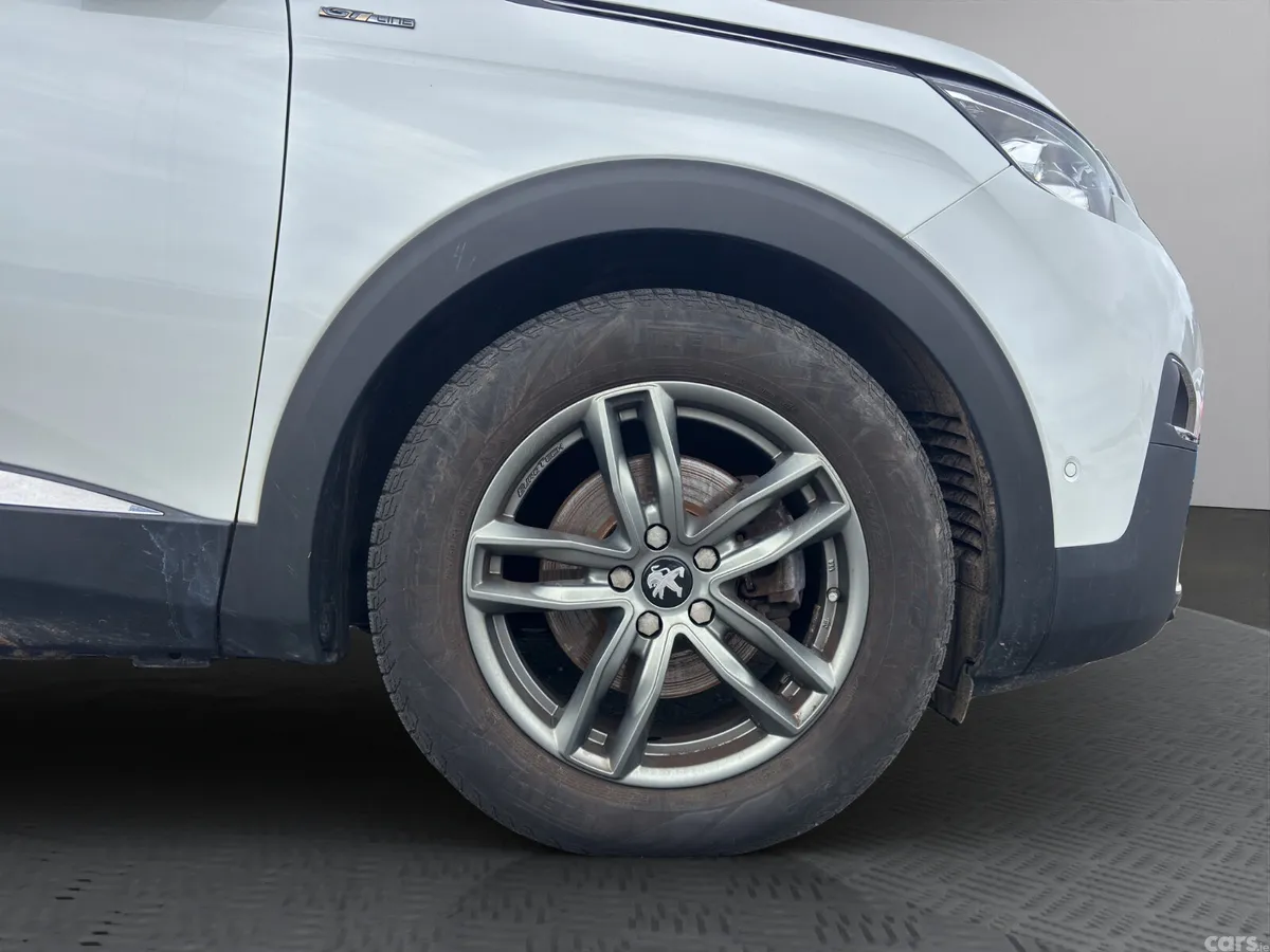 Peugeot 5008 SUV, Diesel, 2020, White