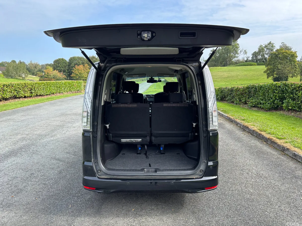 Nissan Serena MPV, Petrol Hybrid, 2015, Black