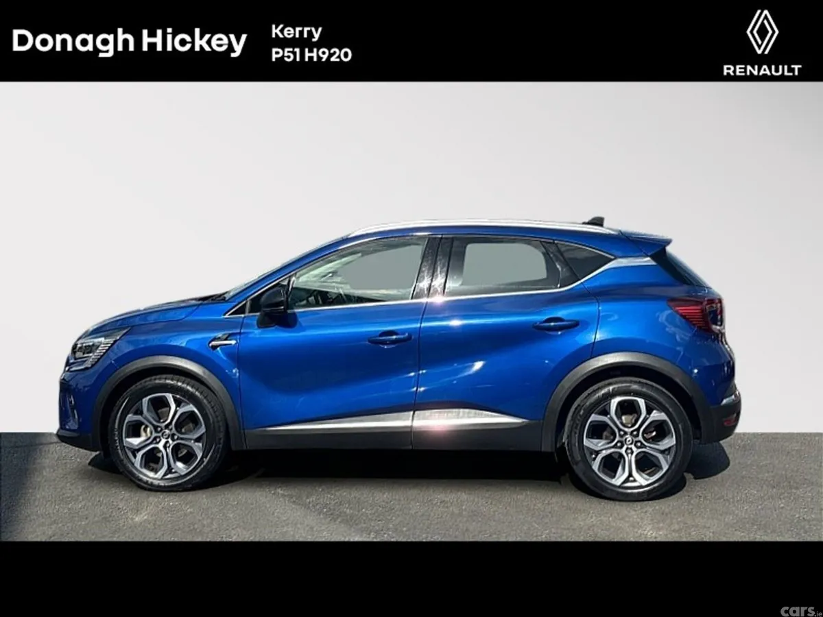 Renault Captur SUV, Petrol Hybrid, 2023, Blue