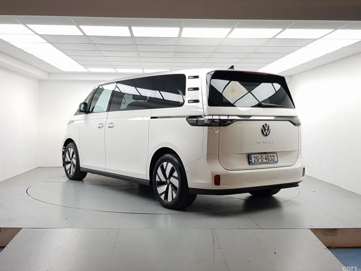 Volkswagen ID.Buzz MPV, Electric, 2025, White