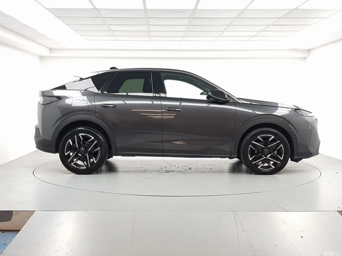 Peugeot 3008 MPV, Petrol Hybrid, 2024, Grey