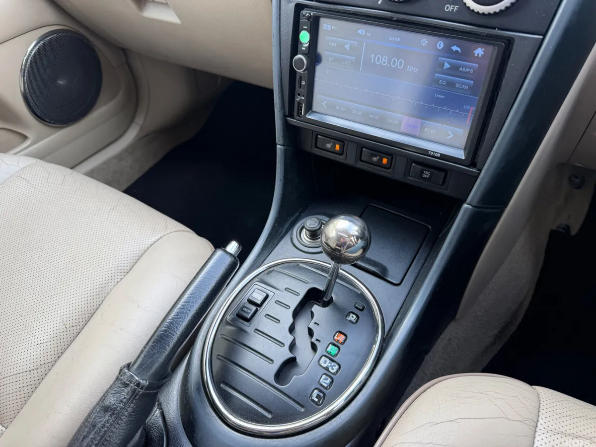 Lexus IS Saloon, Petrol, 2004, Blue