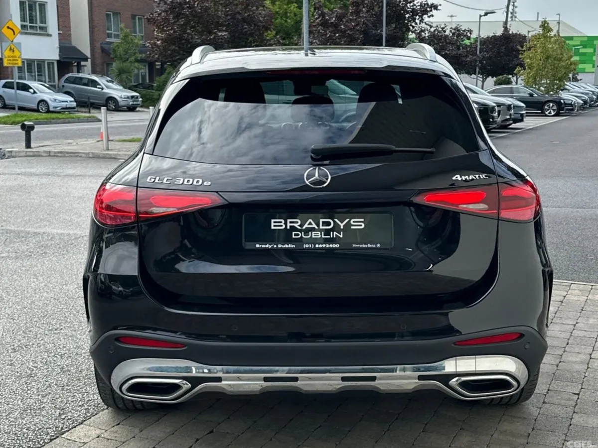 Mercedes-Benz GLC SUV, Petrol Plug-in Hybrid, 2023, Black
