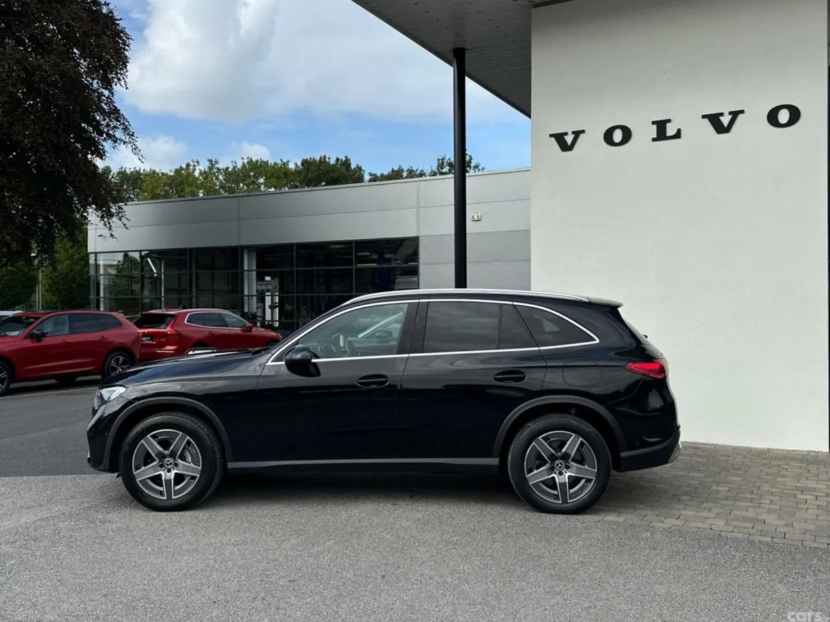 Mercedes-Benz GLC SUV, Petrol Plug-in Hybrid, 2023, Black
