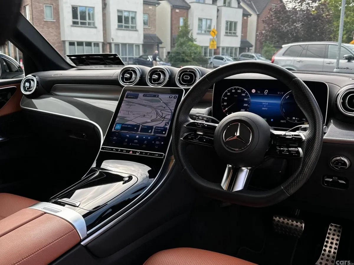 Mercedes-Benz GLC SUV, Petrol Plug-in Hybrid, 2023, Black