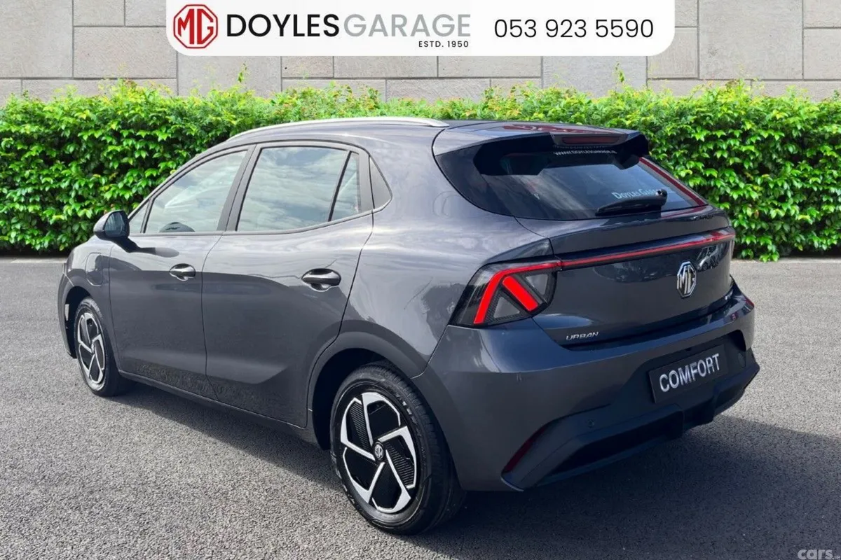 MG MG4 Hatchback, Electric, 2027, Grey