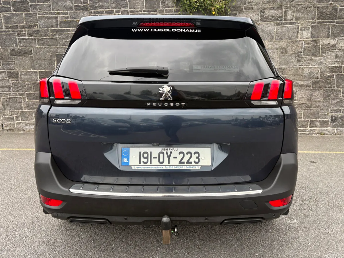 Peugeot 5008 MPV, Diesel, 2019, Blue