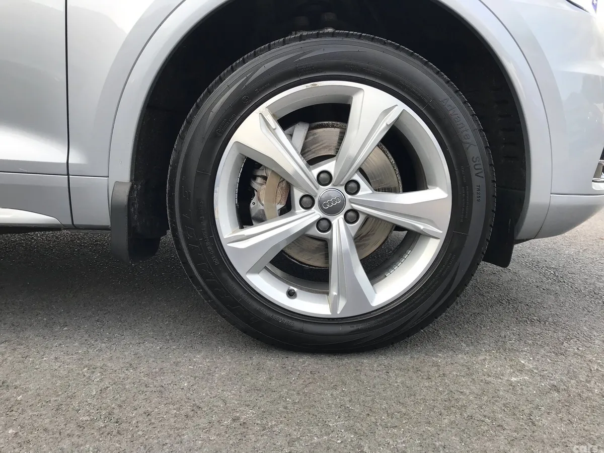 Audi Q5 SUV, Diesel, 2019, Grey