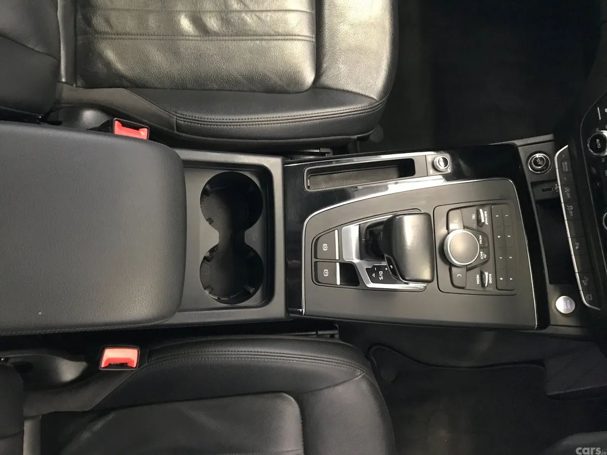 Audi Q5 SUV, Diesel, 2019, Grey