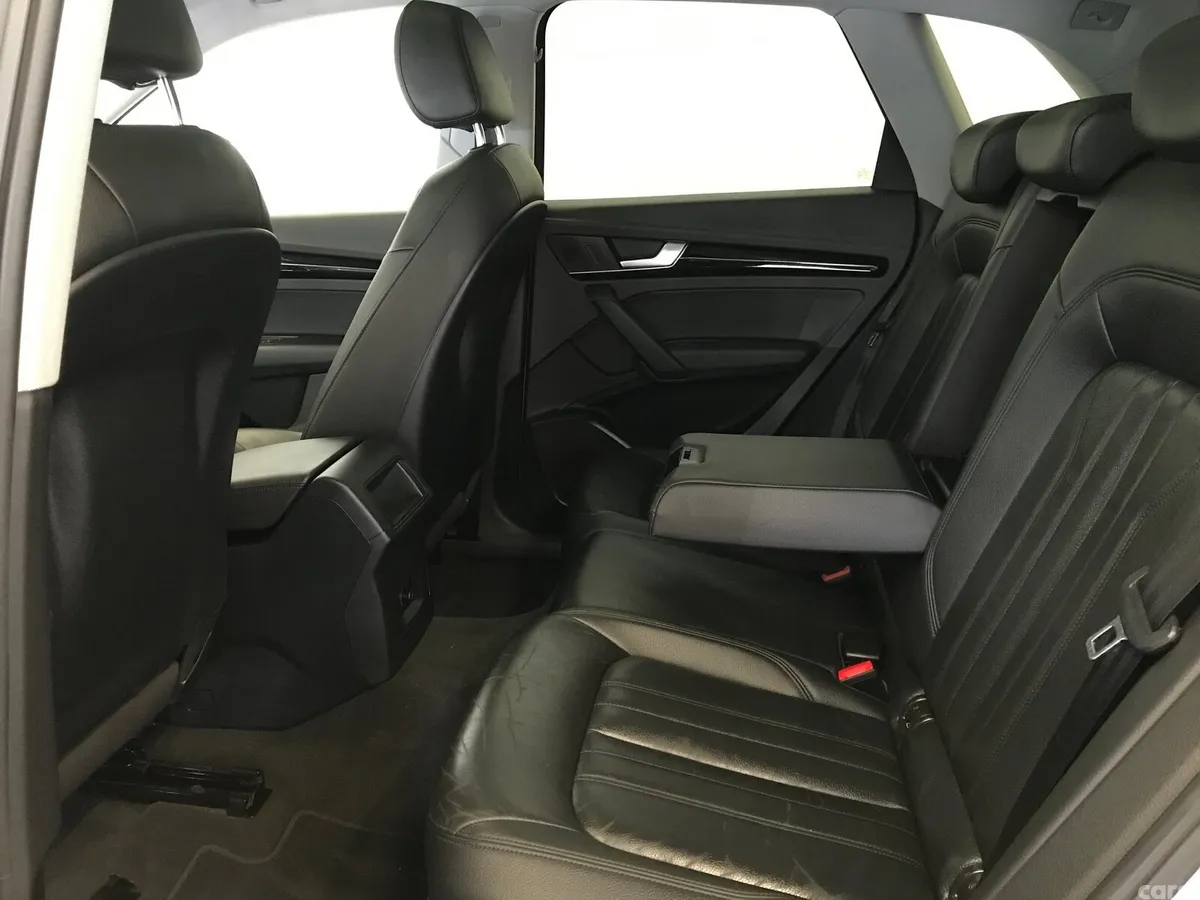 Audi Q5 SUV, Diesel, 2019, Grey