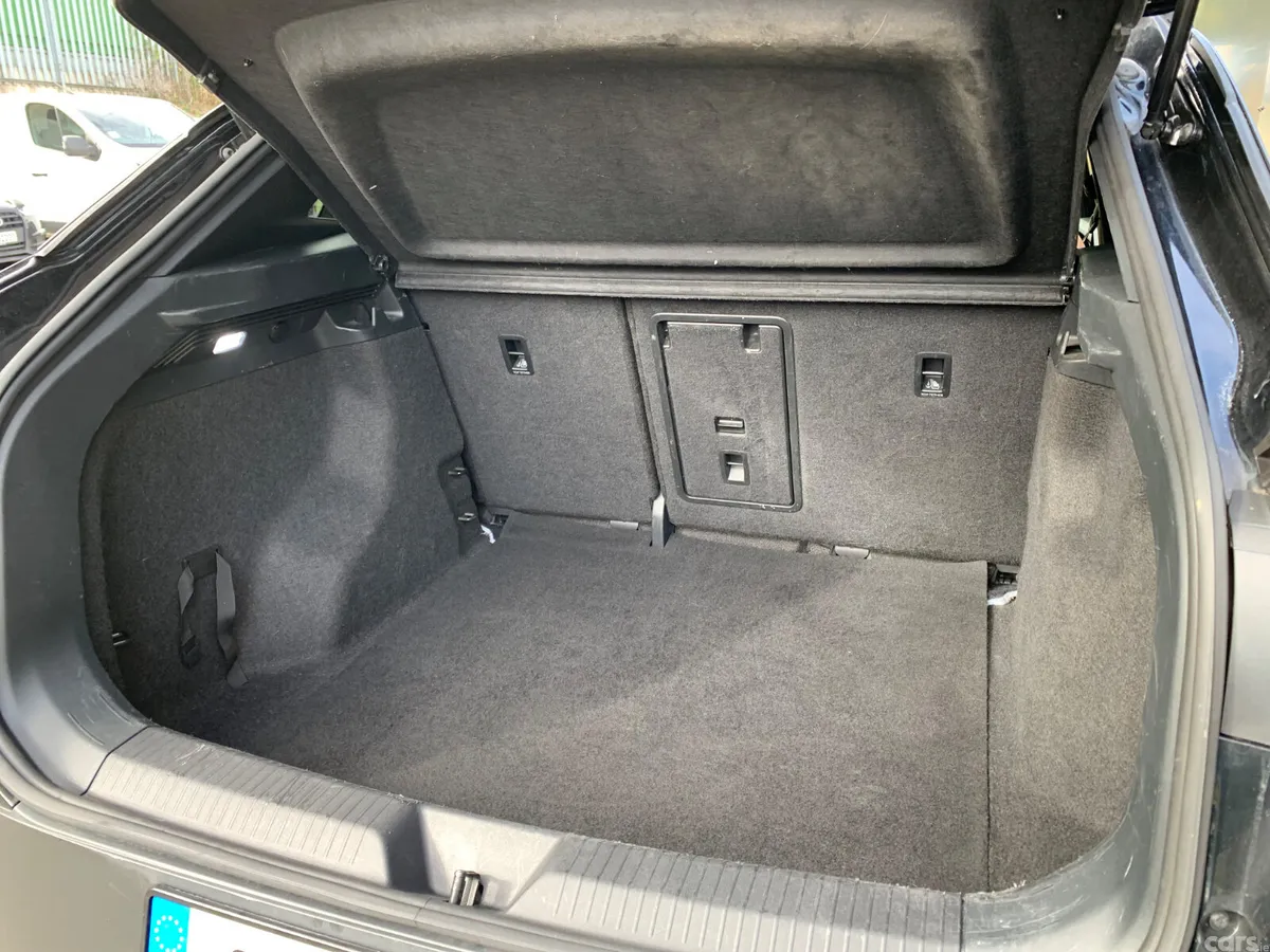Volkswagen ID.4 Estate, Electric, 2023, Black
