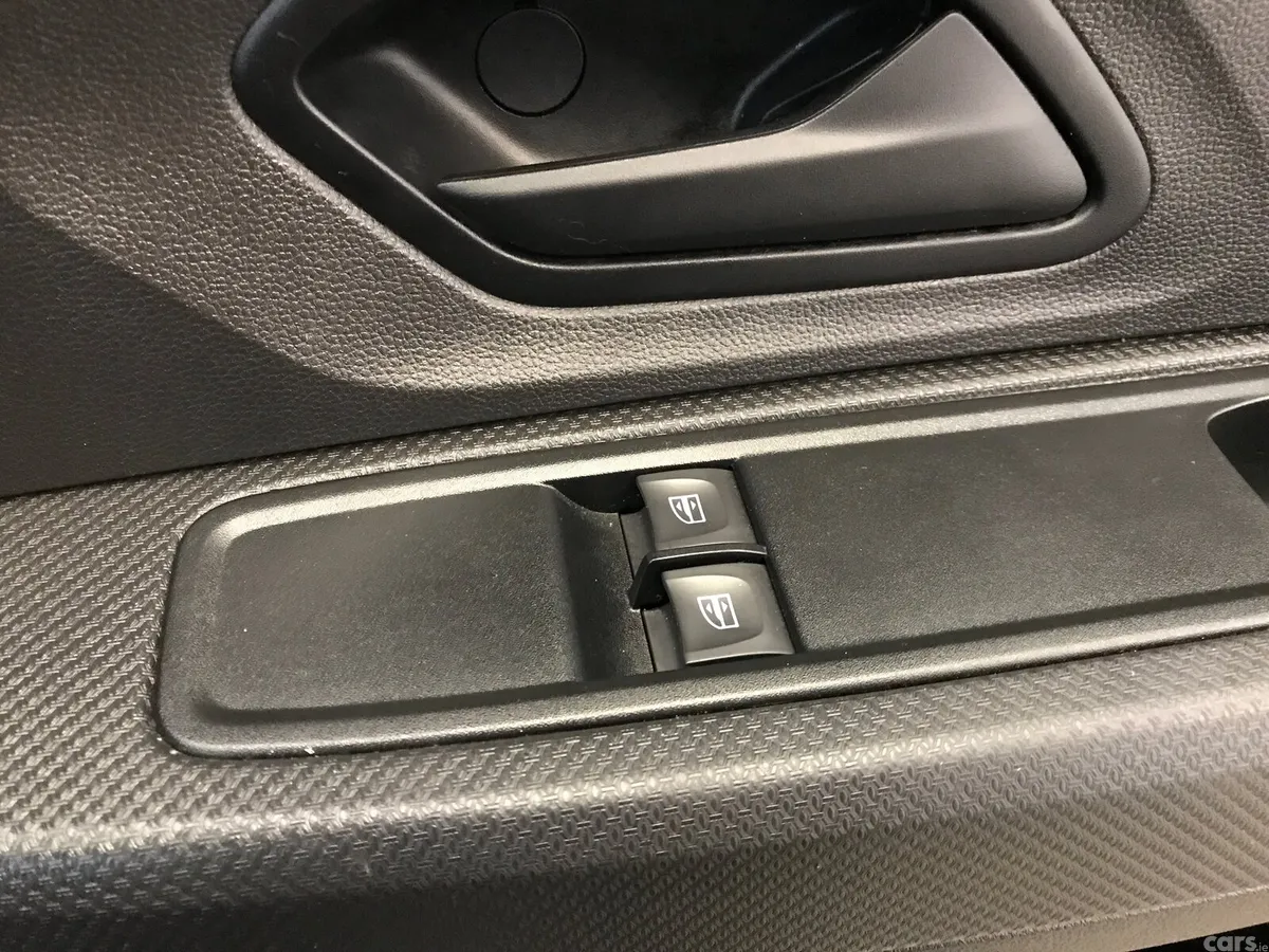 Dacia Sandero Hatchback, Petrol, 2023, Grey