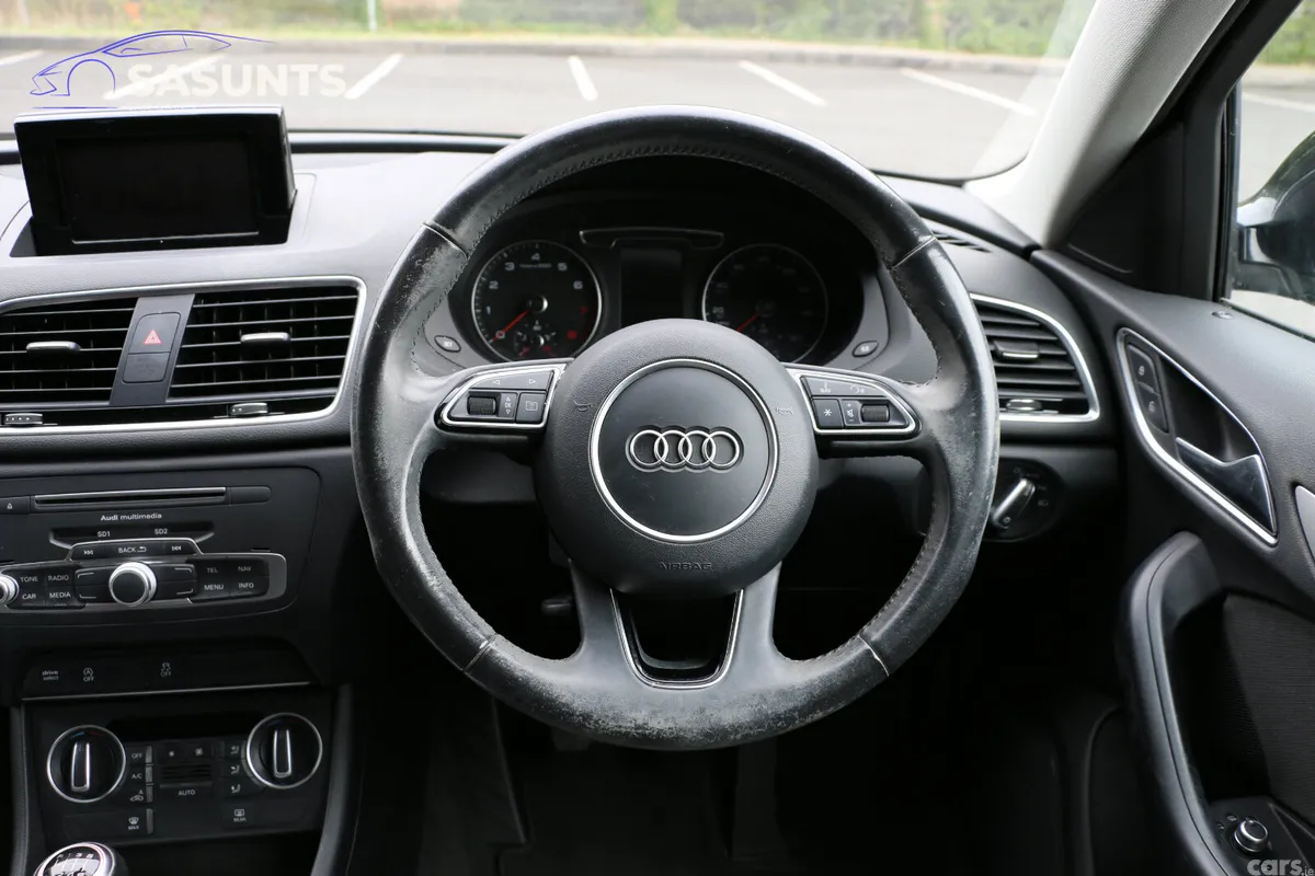 Audi Q3 SUV, Petrol, 2015, Black