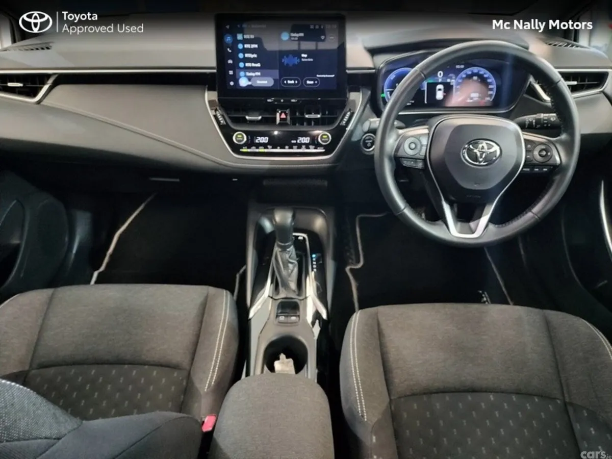 Toyota Corolla Hatchback, Petrol Hybrid, 2023, White