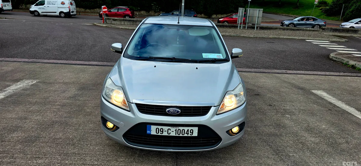 Ford Focus Hatchback, Diesel, 2009, Silver