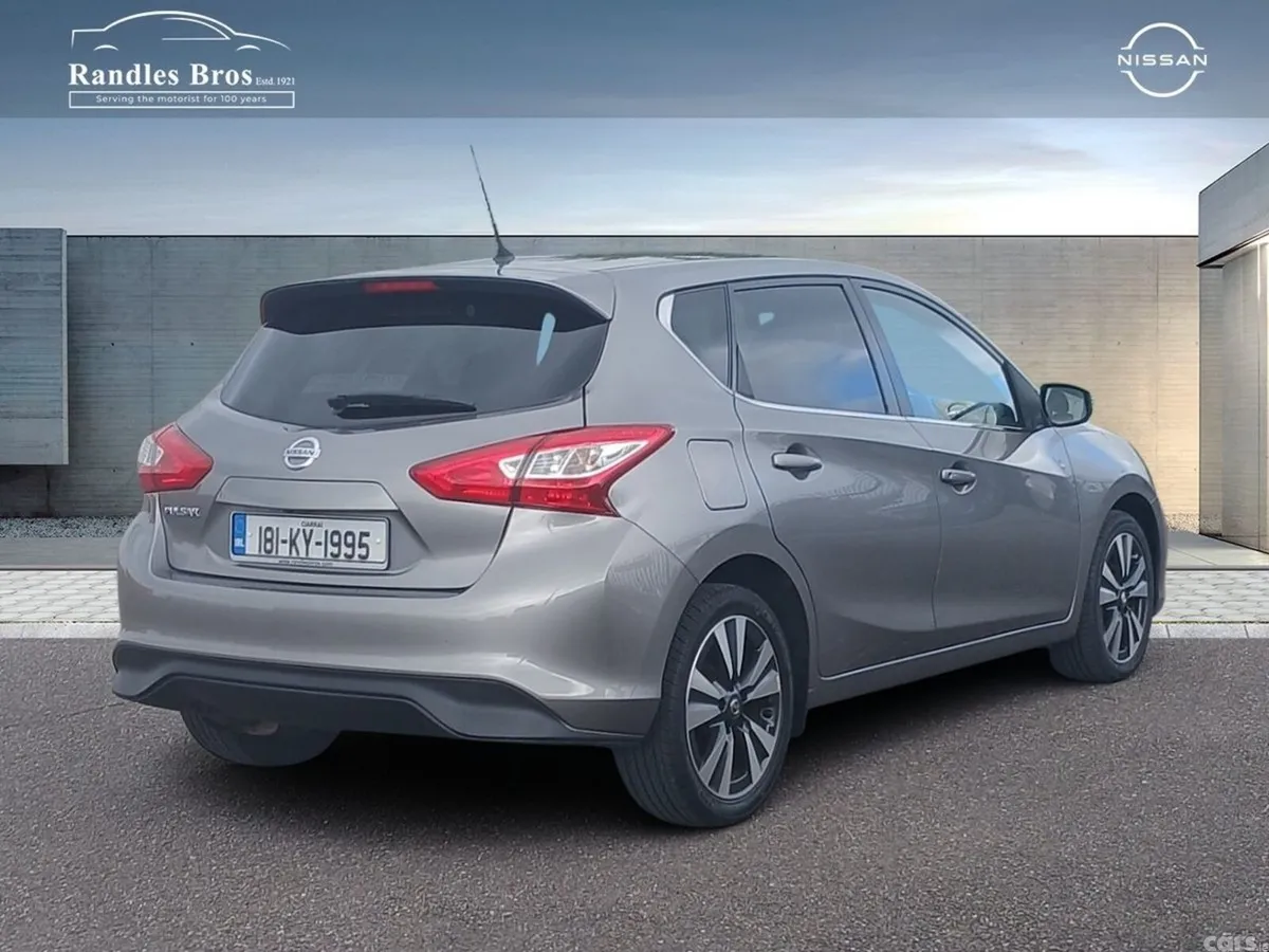 Nissan Pulsar Hatchback, Petrol, 2018, Grey