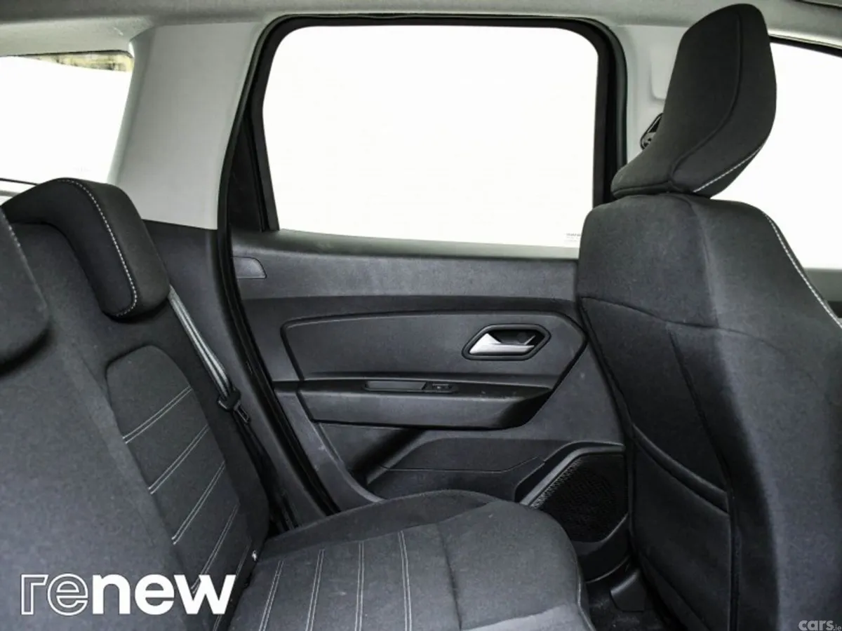 Dacia Duster SUV, Diesel, 2023, Black