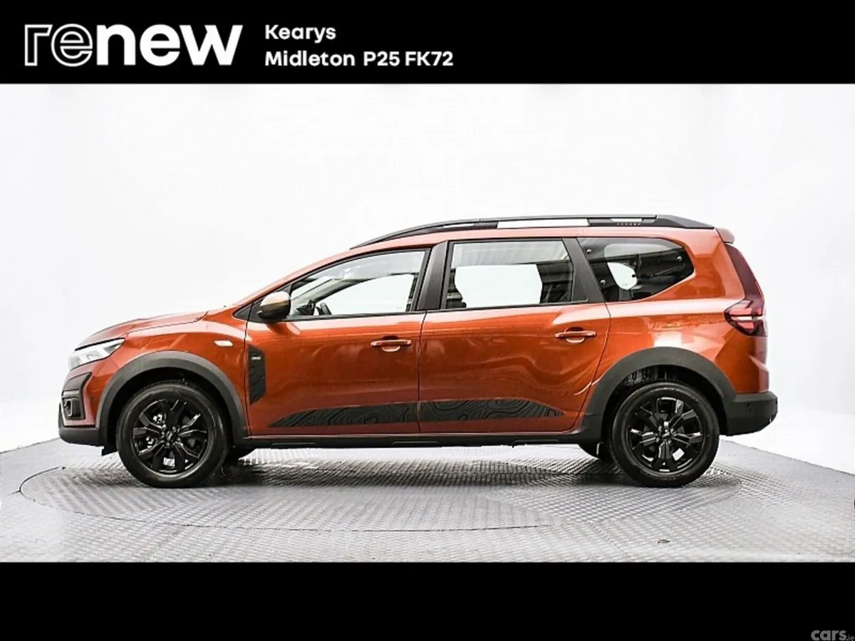 Dacia Jogger MPV, Petrol Hybrid, 2024, Brown