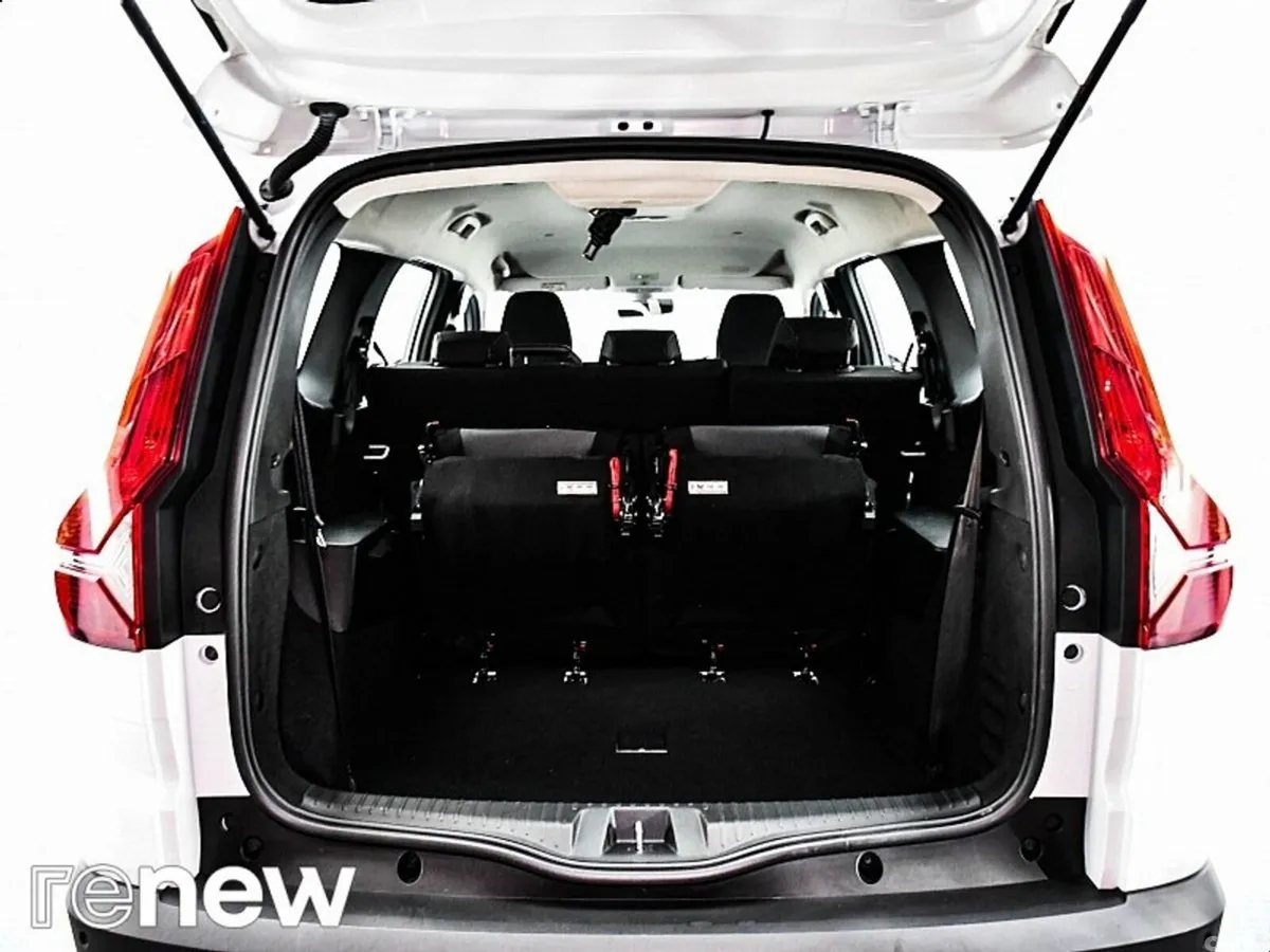 Dacia Jogger SUV, Petrol, 2025, White