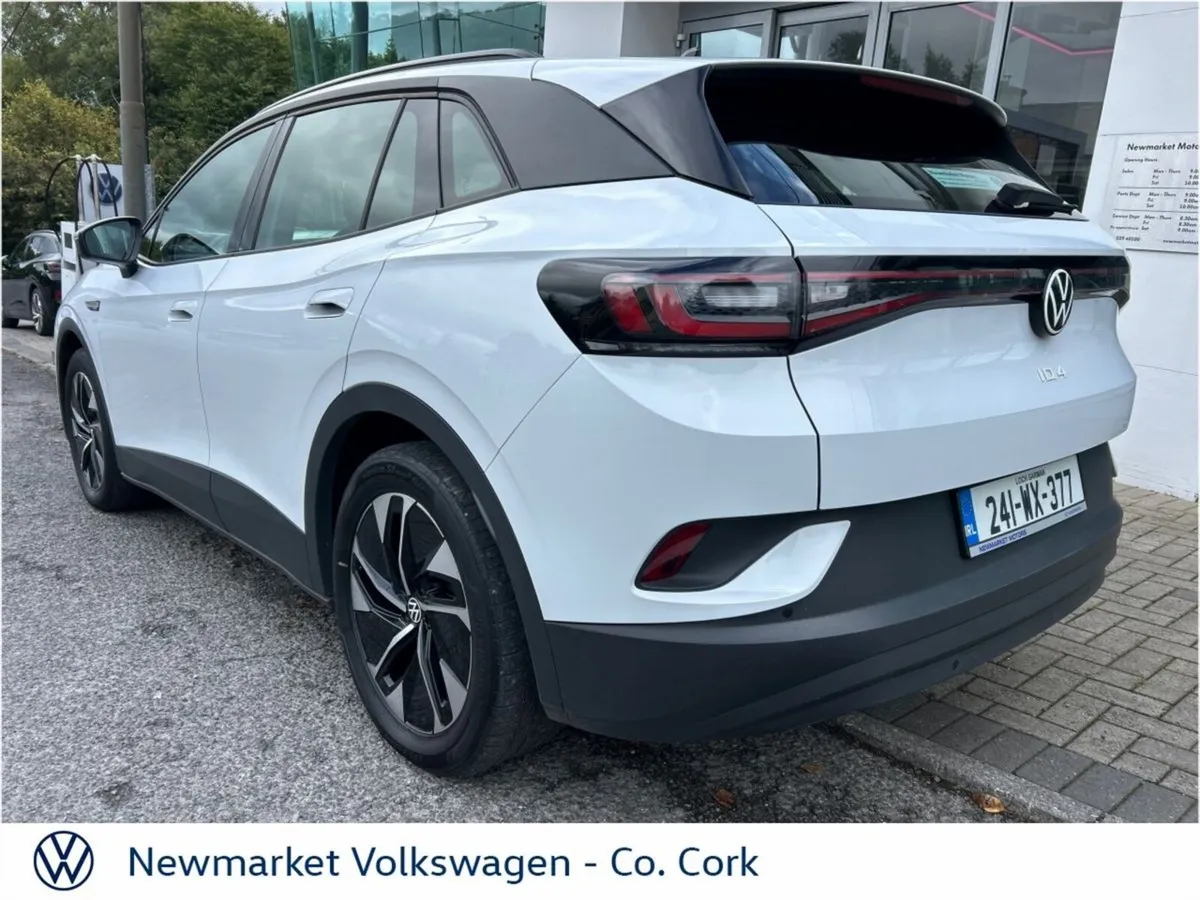 Volkswagen ID.4 SUV, Electric, 2024, White