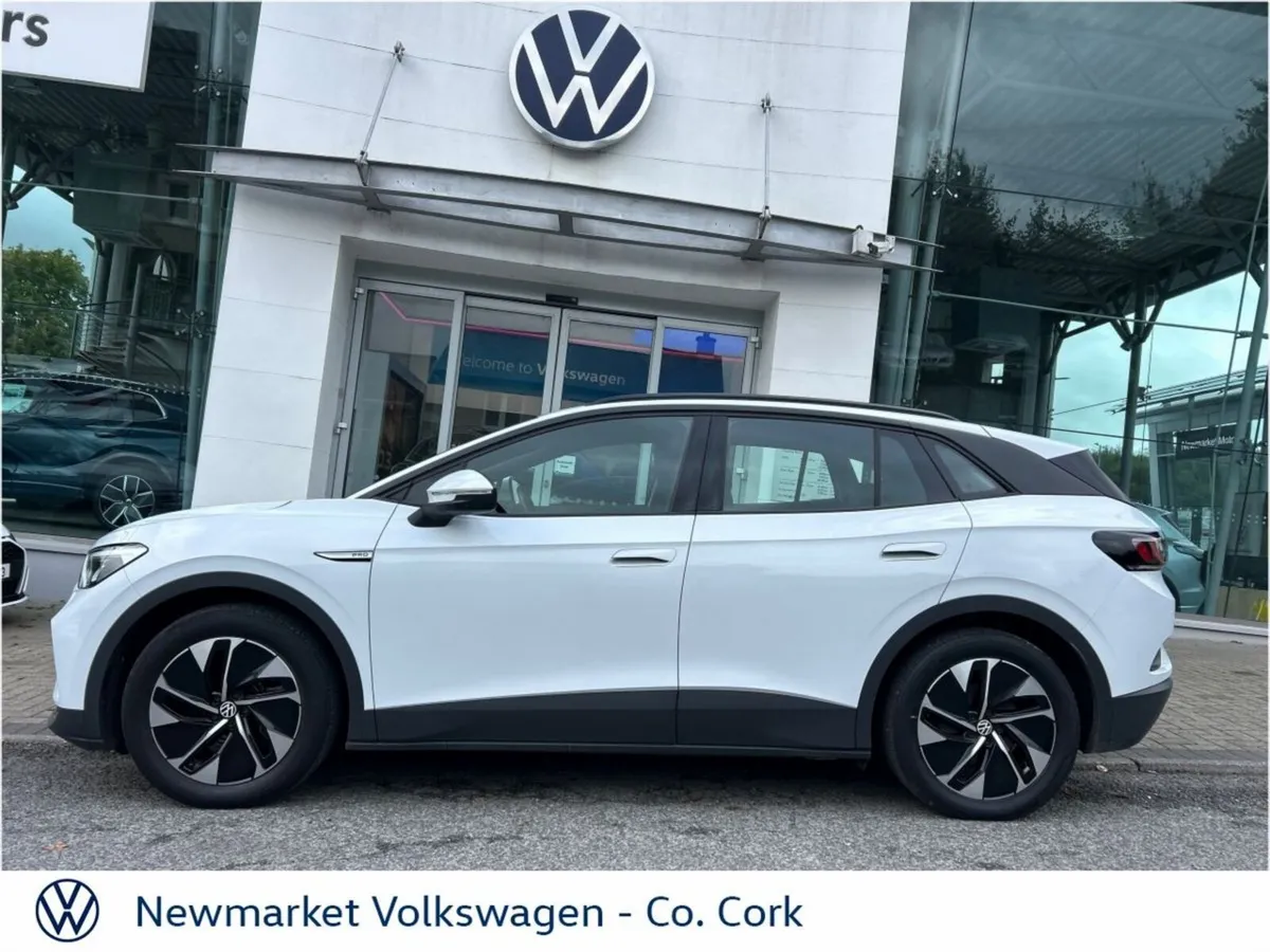 Volkswagen ID.4 SUV, Electric, 2024, White
