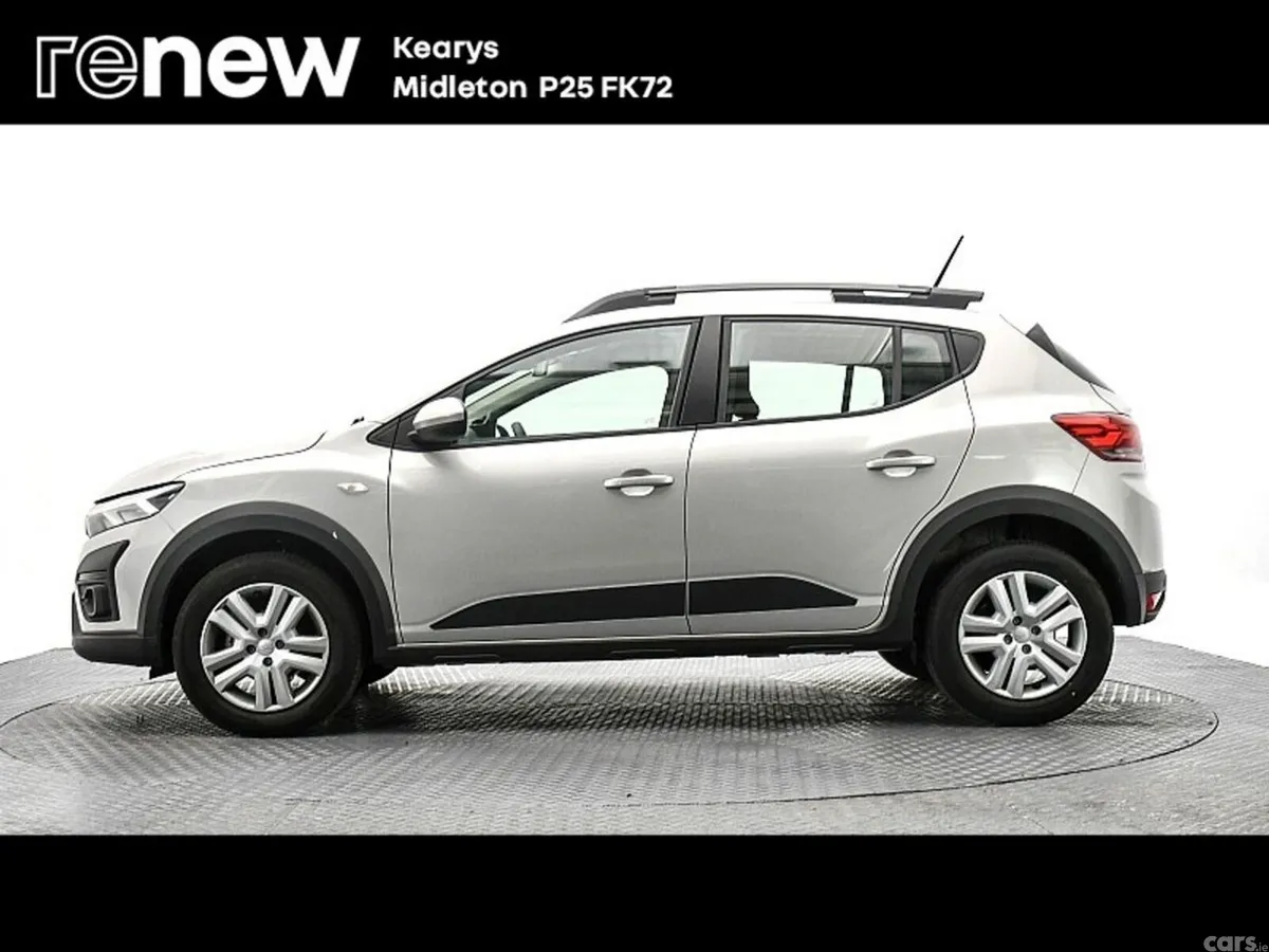 Dacia Sandero Stepway SUV, Petrol, 2023, Silver