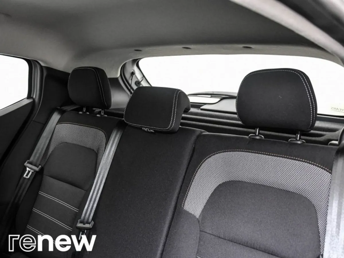 Dacia Sandero Stepway SUV, Petrol, 2023, Silver