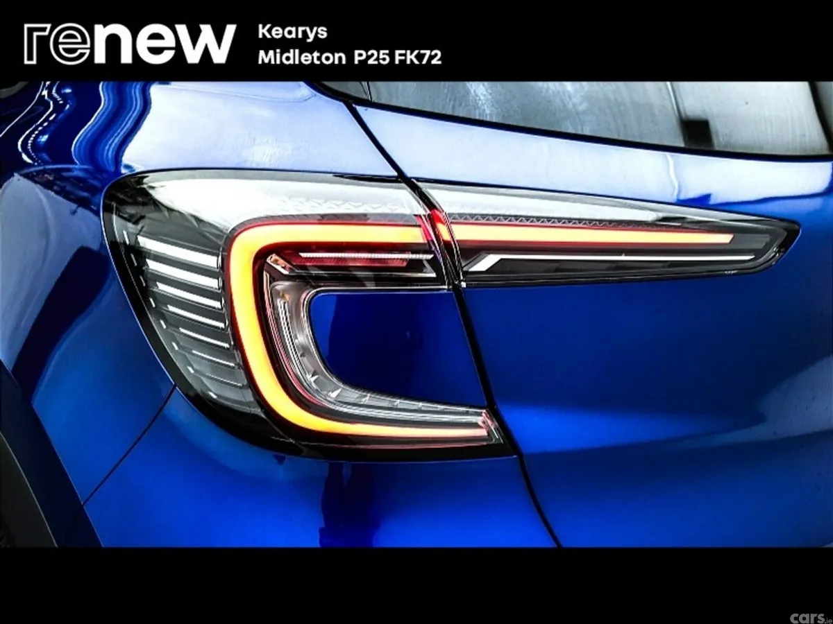 Renault Captur SUV, Petrol, 2026, Blue