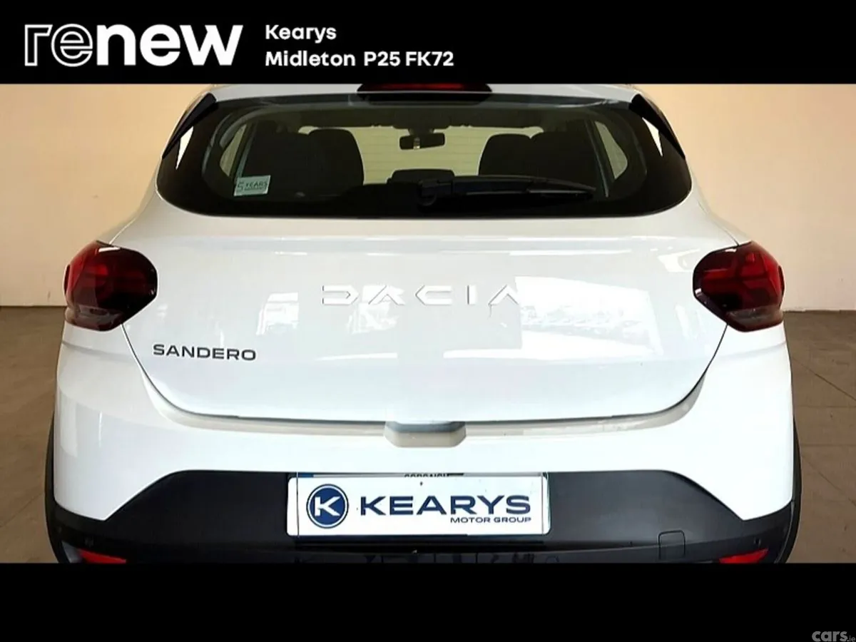 Dacia Sandero Stepway Hatchback, Petrol, 2023, White