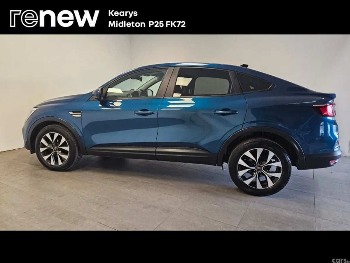 Renault Arkana Hatchback, Petrol, 2023, Blue