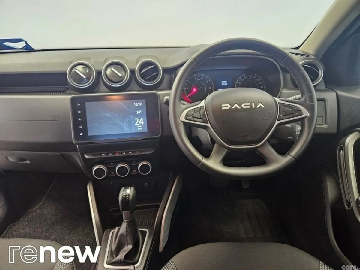 Dacia Duster SUV, Petrol, 2024, Grey