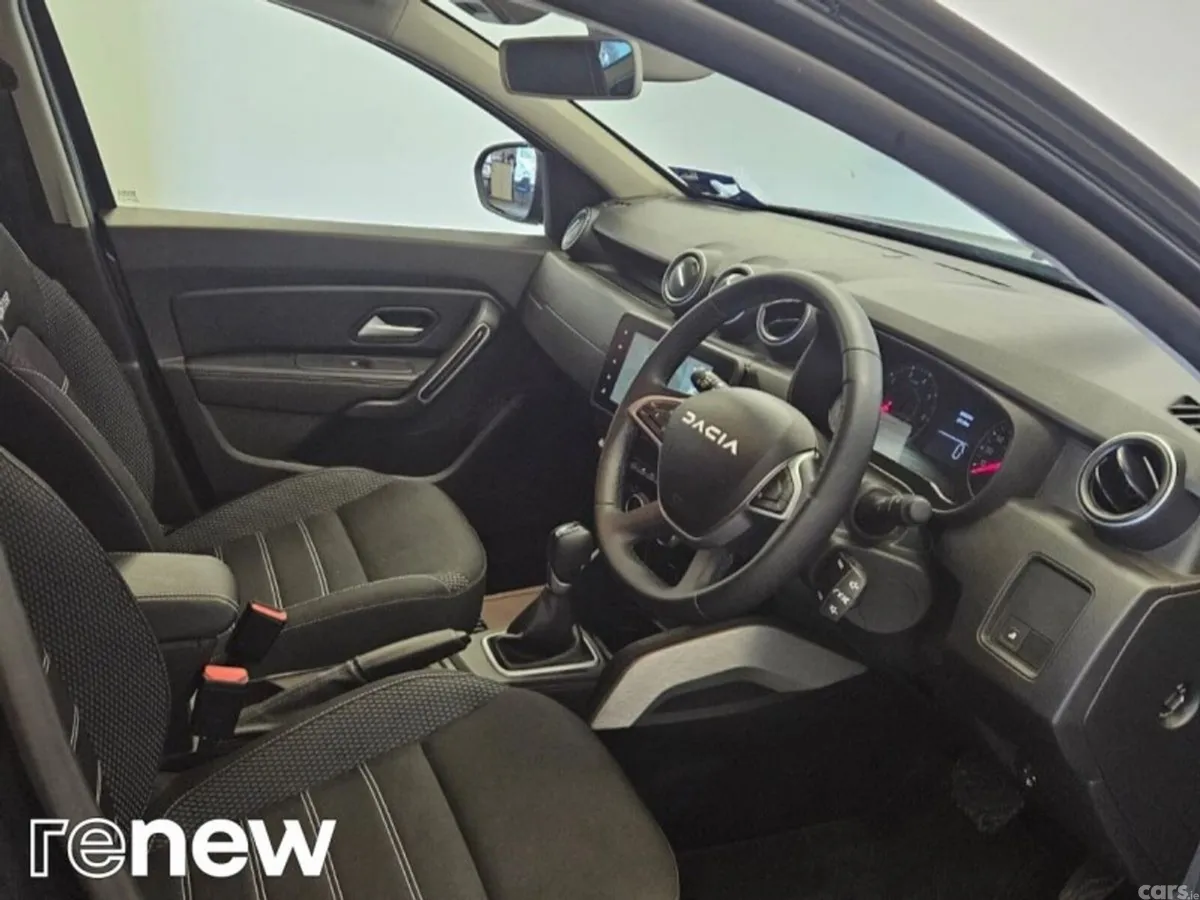 Dacia Duster SUV, Petrol, 2024, Grey