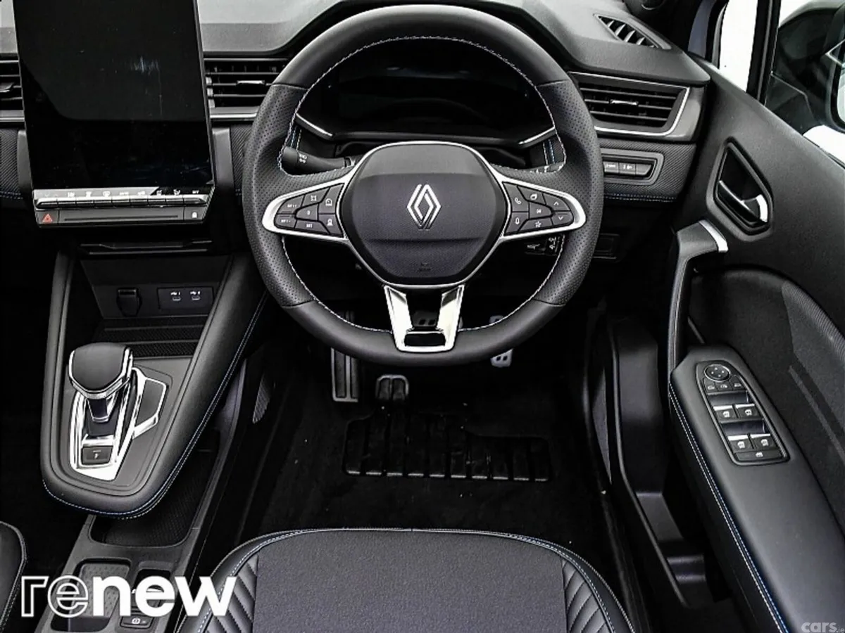 Renault Symbioz SUV, Petrol Hybrid, 2025, White