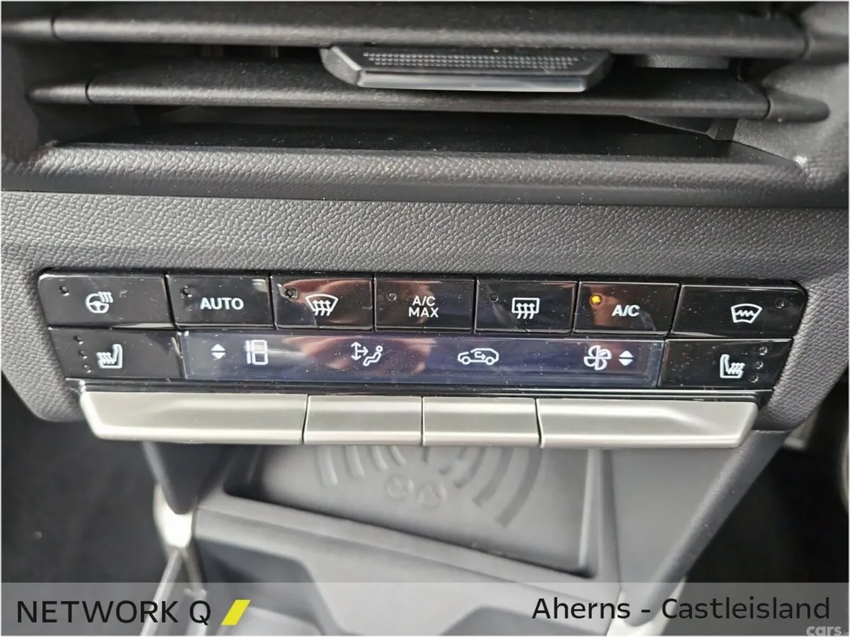 Opel Frontera SUV, Petrol Hybrid, 2026, Green