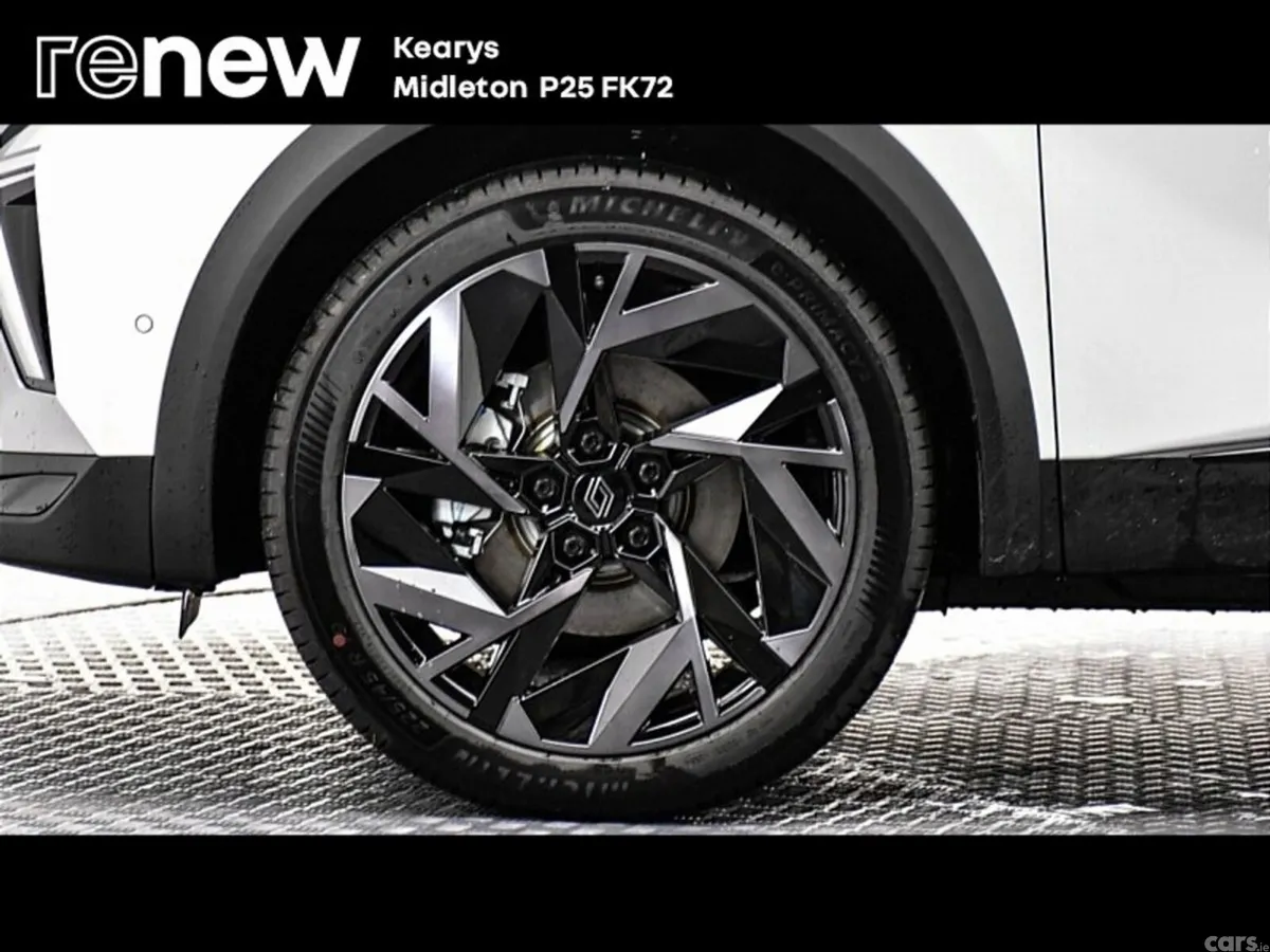 Renault Symbioz SUV, Petrol Hybrid, 2025, White