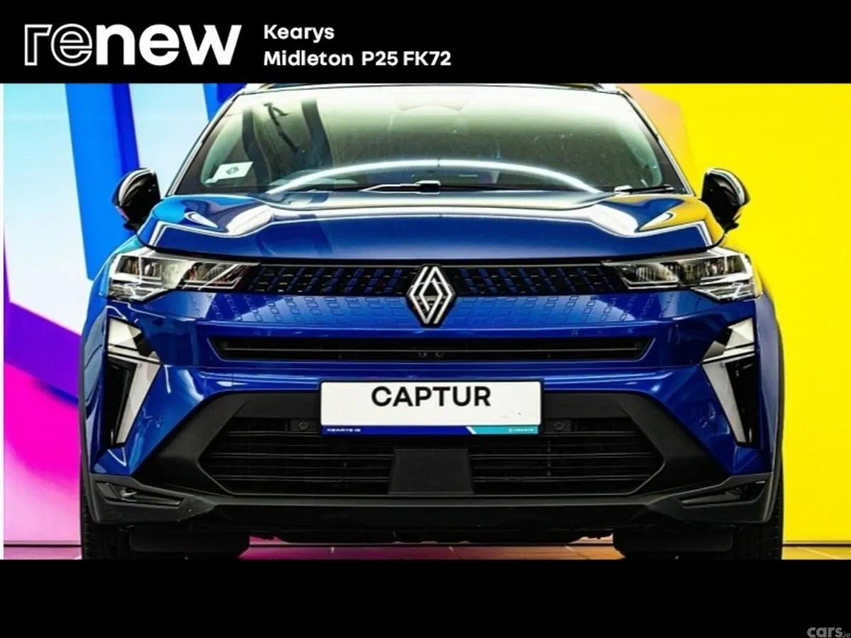 Renault Captur Hatchback, Petrol, 2026, Blue