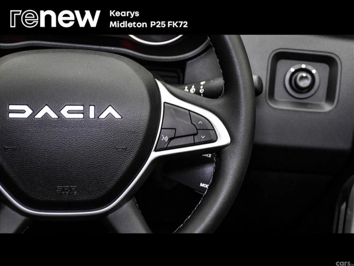 Dacia Duster SUV, Diesel, 2024, Grey
