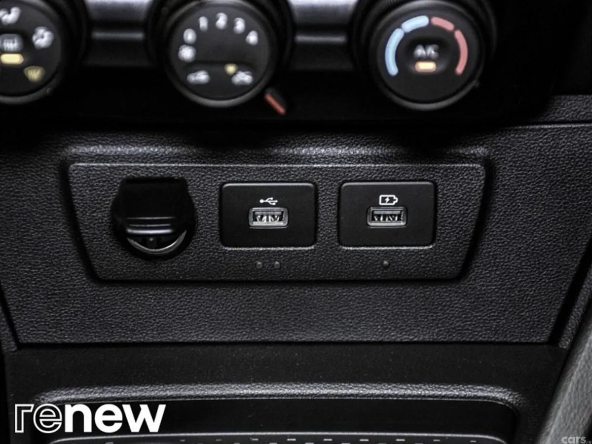 Dacia Duster SUV, Diesel, 2024, Grey
