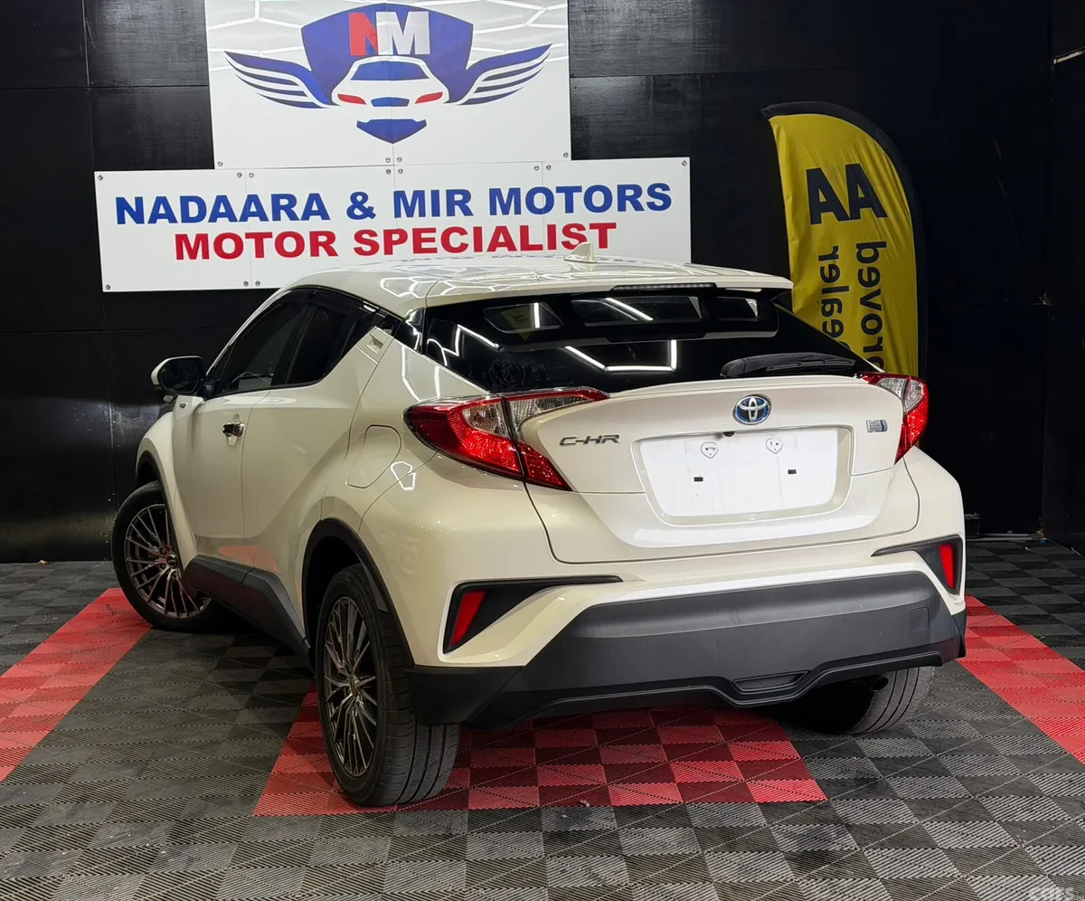 Toyota C-HR Hatchback, Petrol, 2017, White