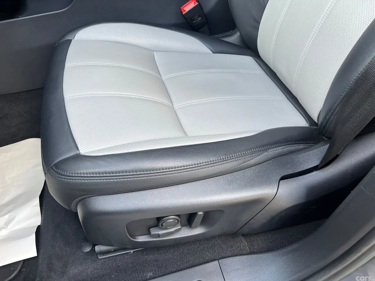 Land Rover Range Rover Evoque SUV, Petrol Plug-in Hybrid, 2022, Grey