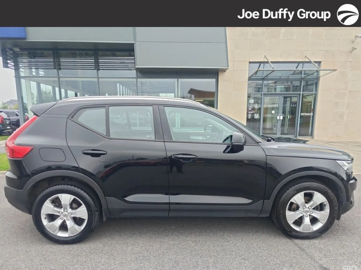 Volvo XC40 Estate, Petrol, 2019, Black