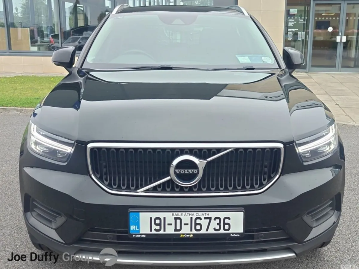 Volvo XC40 Estate, Petrol, 2019, Black